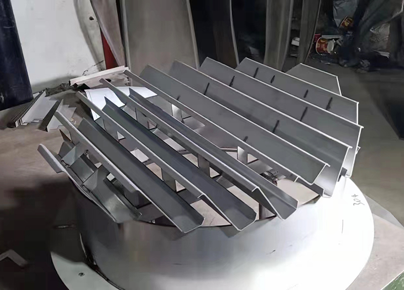 塔內(nèi)件制造