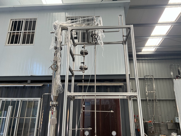 不銹鋼實(shí)驗(yàn)精餾塔