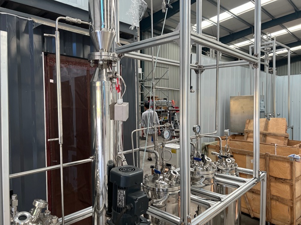 不銹鋼精餾塔供應(yīng)商