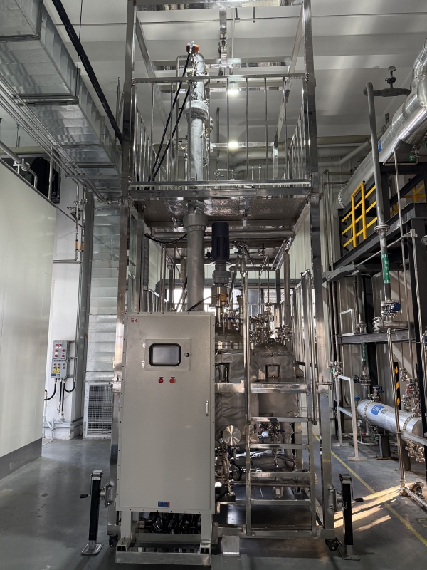 強(qiáng)酸強(qiáng)堿蒸餾精餾設(shè)備