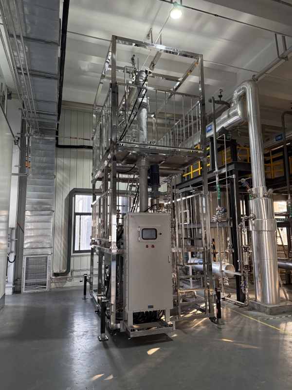 雜醇精餾分離設備